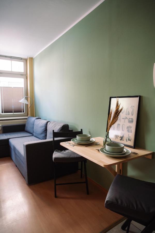 London Buck Apartment